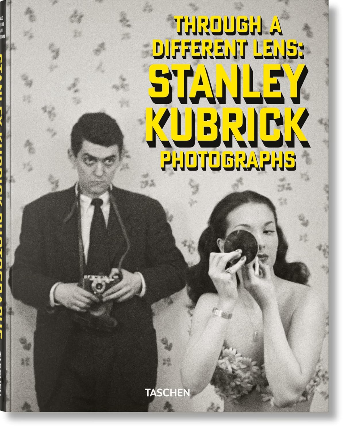 Stanley Kubrick Photographs. Through a Different Lens (Multilingual Edition) Hardcover